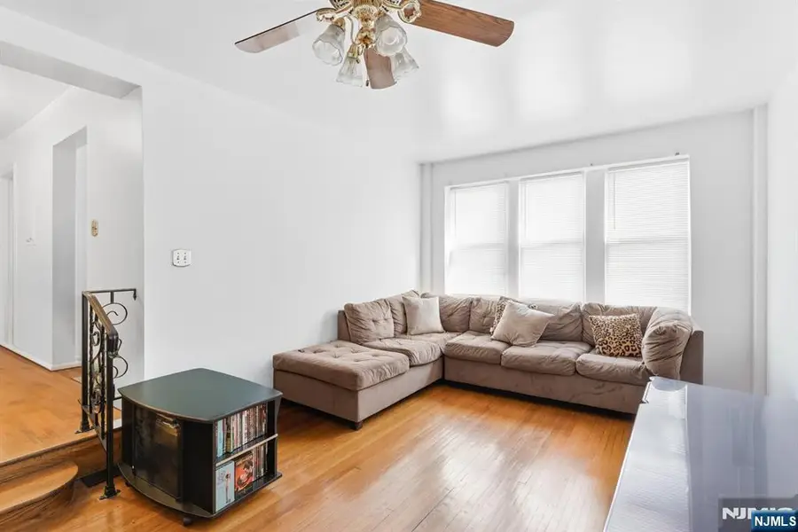 19 Lyons Avenue 409, Newark, NJ 07112 - Image #2