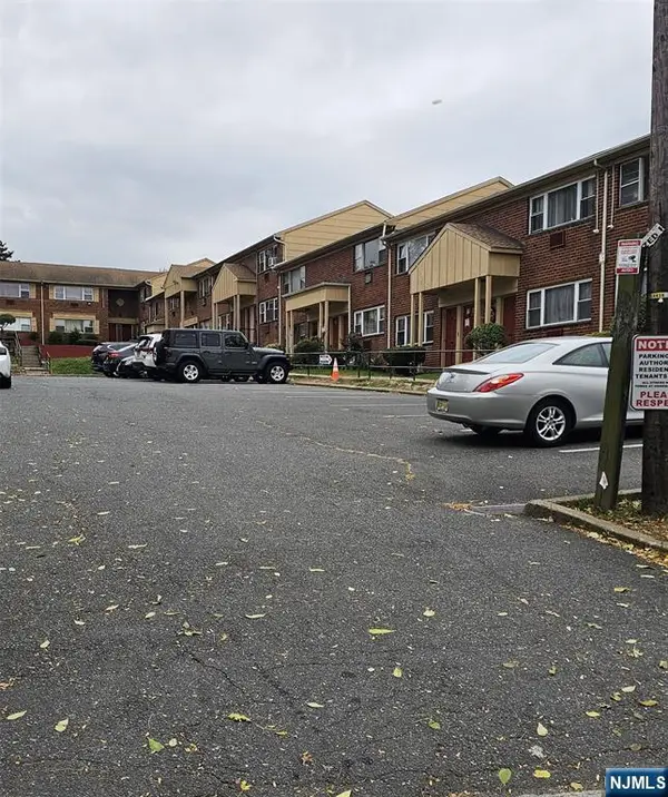 924 Stuyvesant Avenue E1, Irvington, NJ 07111