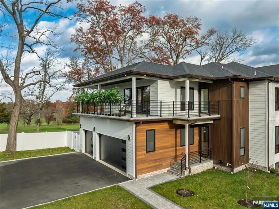 60 Baker Road, Livingston, NJ 07039 - Image #3