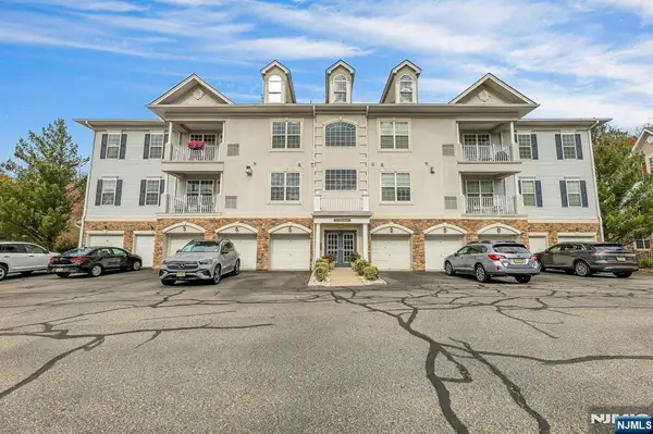 6 Cliff Road D2, Woodland Park, NJ 07424