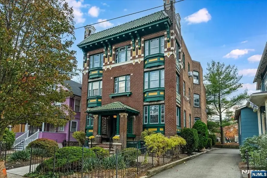 30 The Crescent 3, Montclair, NJ 07042 - Image #2