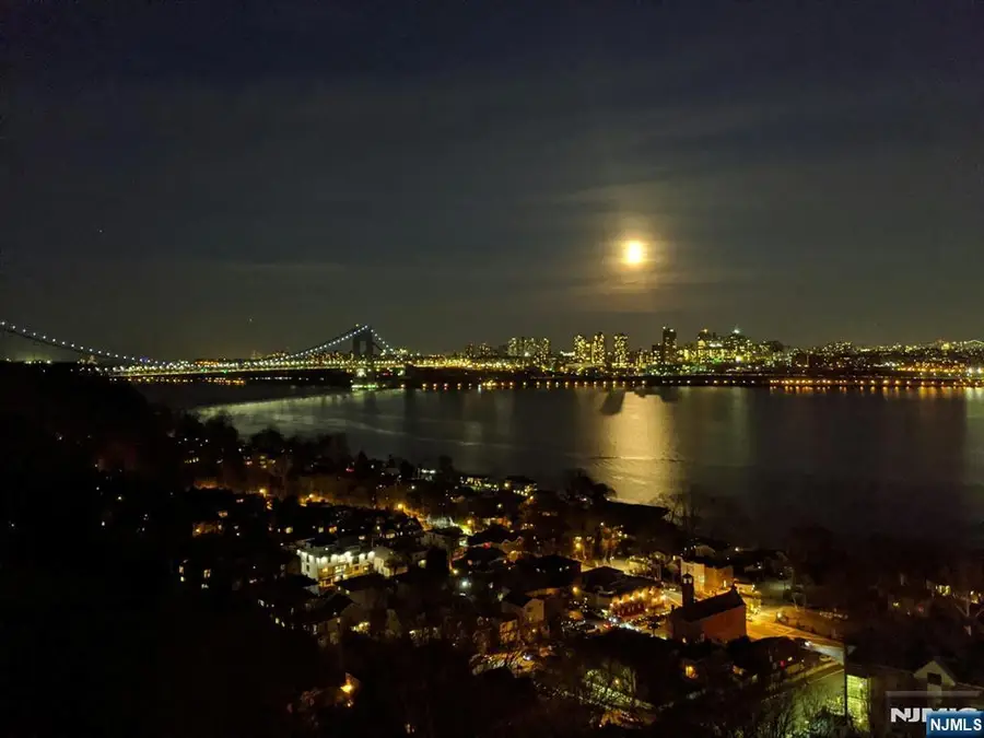 3 Horizon Road 1002, Fort Lee, NJ 07024 - Image #3