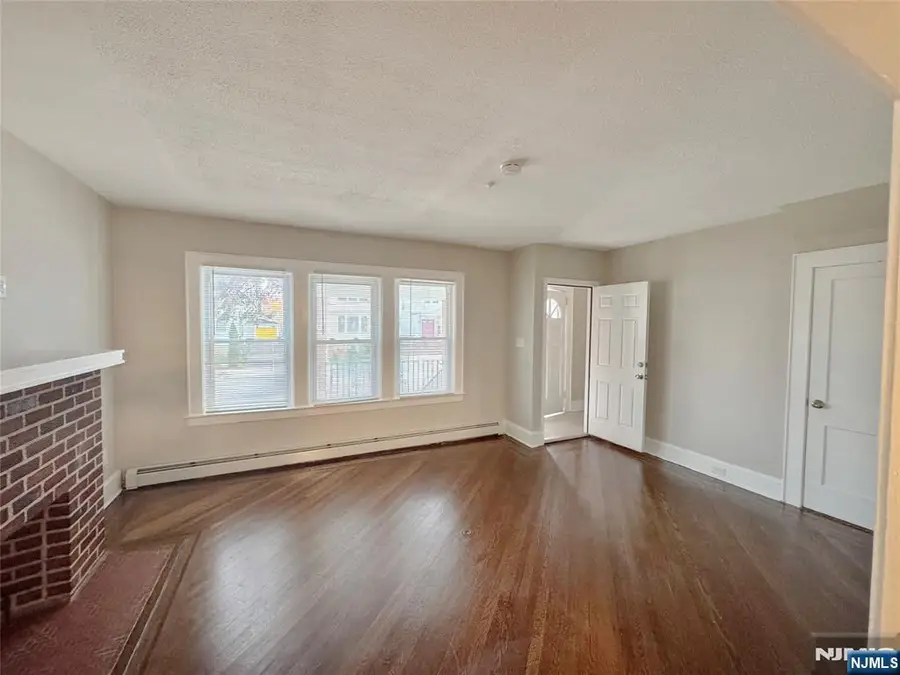 183 Ellery Avenue, Newark, NJ 07106 - Image #3