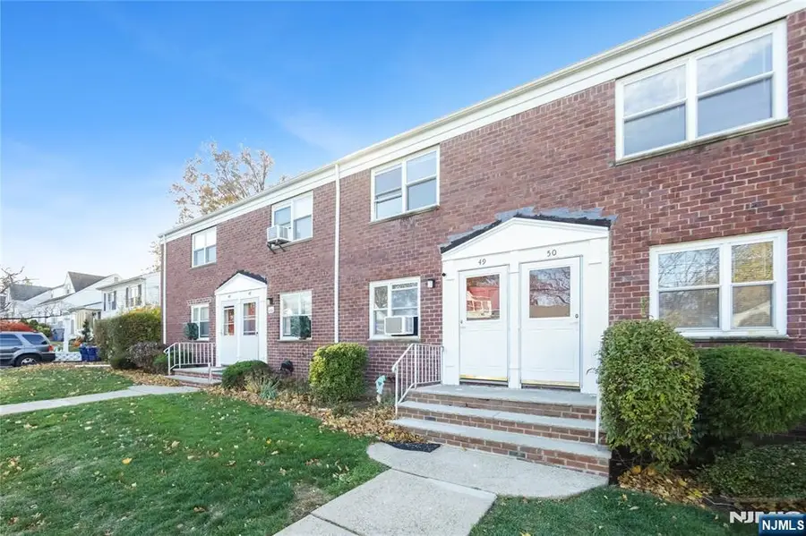 471 Crestwood Avenue 49, Hackensack, NJ 07601 - Image #2
