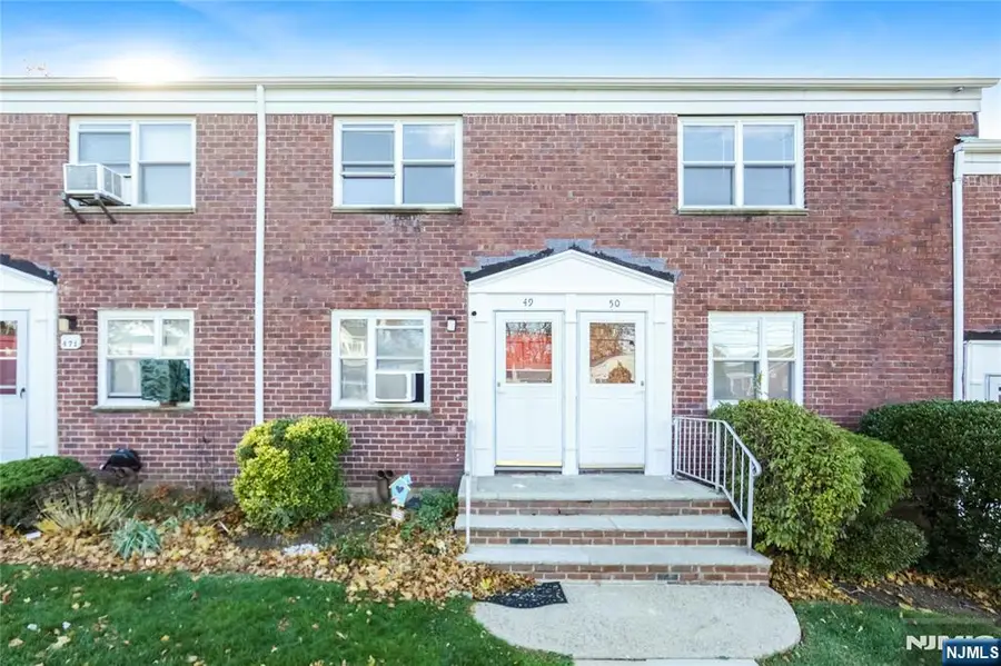 471 Crestwood Avenue 49, Hackensack, NJ 07601 - Image #3