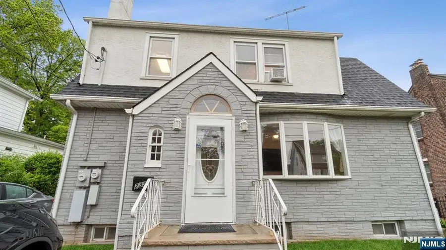 233 Lasalle, Hasbrouck Heights, NJ 07604 - Image #3