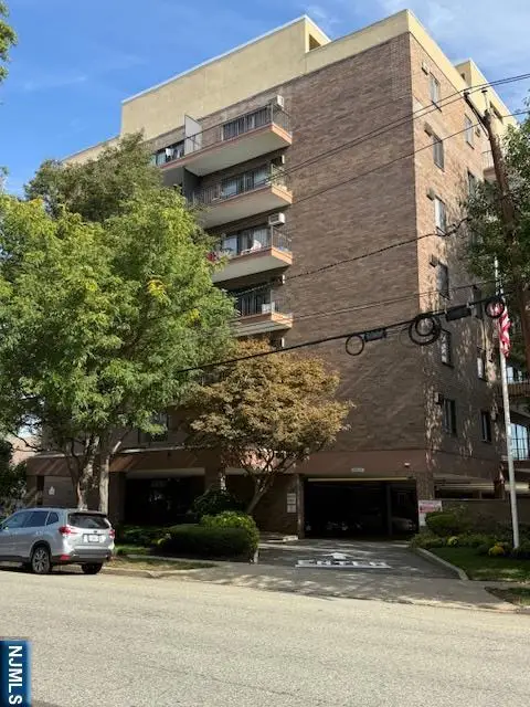 140 Euclid Avenue 4G, Hackensack, NJ 07601