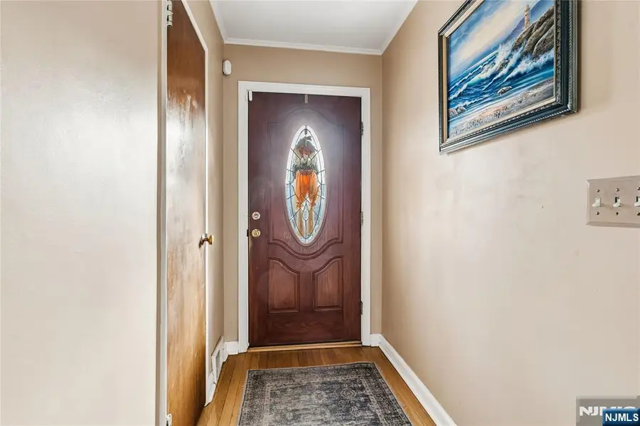 4 Wayside Lane, Nutley, NJ 07110 - Image #2