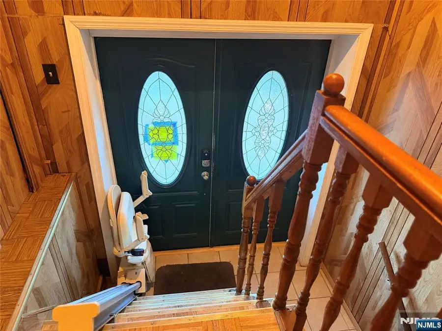 429 River Drive, Elmwood Park, NJ 07407 - Image #2