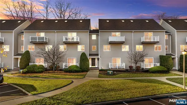 93 Presidential Drive, Englewood, NJ 07631