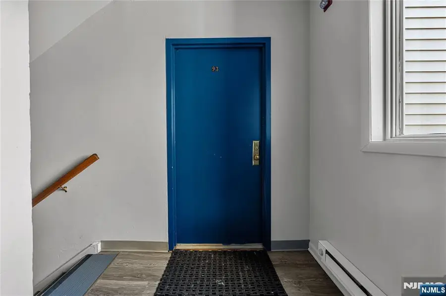 93 Presidential Drive, Englewood, NJ 07631 - Image #2