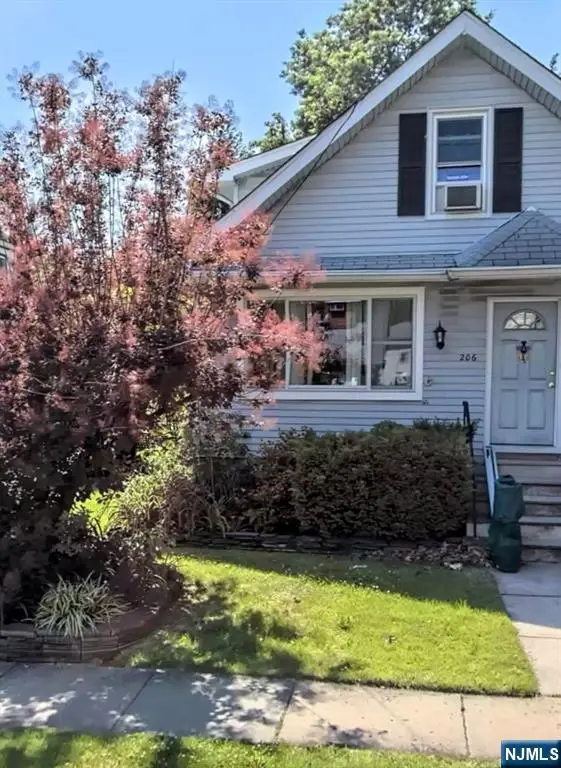 206 Amsterdam Avenue, Roselle, NJ 07203 - Image #1