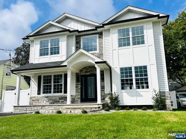 599 Ash Avenue, Saddle Brook, NJ 07663