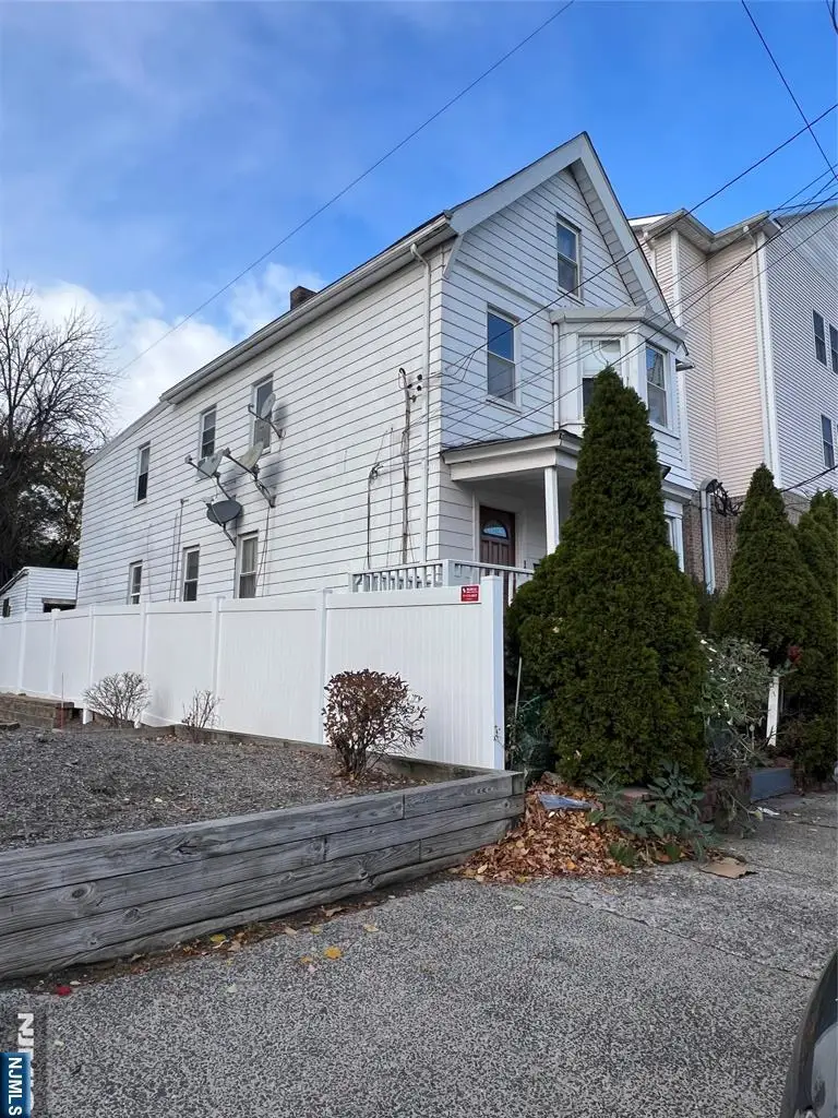 106 Orange Street, Bloomfield, NJ 07003 - Image #3