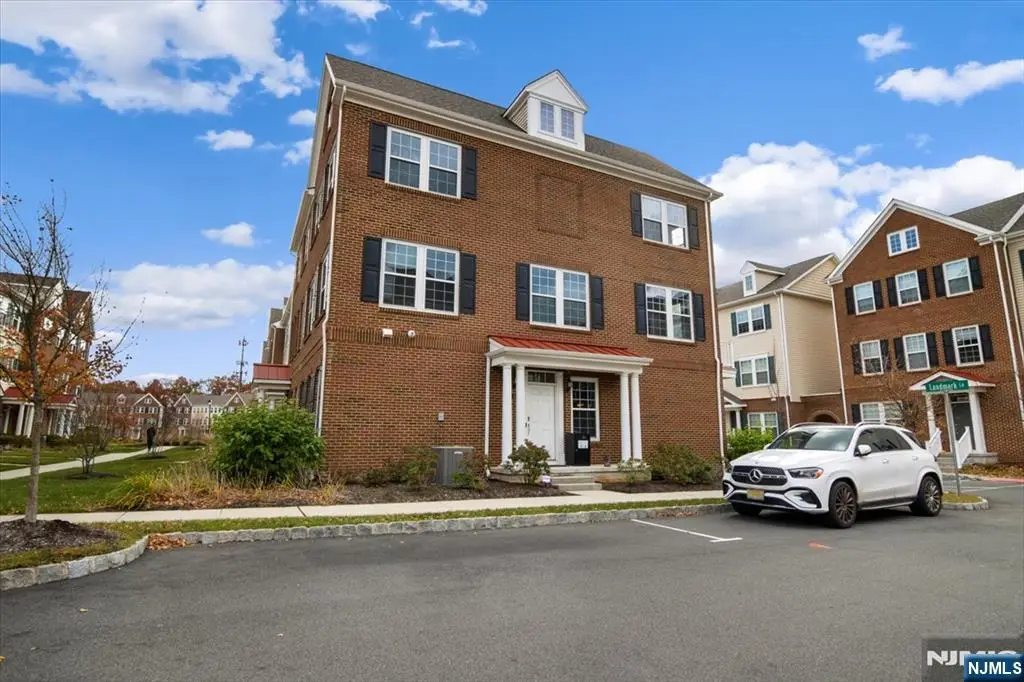 105 Ramsey Terrace 105, Fair Lawn, NJ 07410 - Image #1