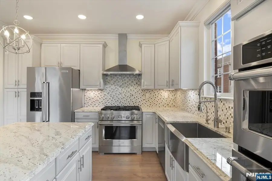 105 Ramsey Terrace 105, Fair Lawn, NJ 07410 - Image #3