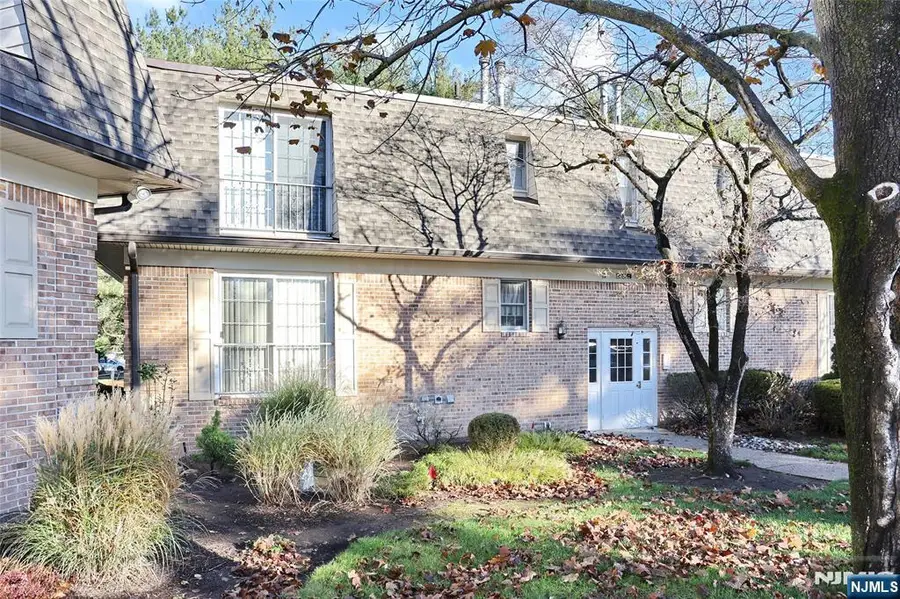 259 Collignon Way 3A, River Vale, NJ 07675 - Image #2