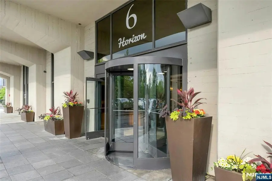 6 Horizon Road 411, Fort Lee, NJ 07024 - Image #2