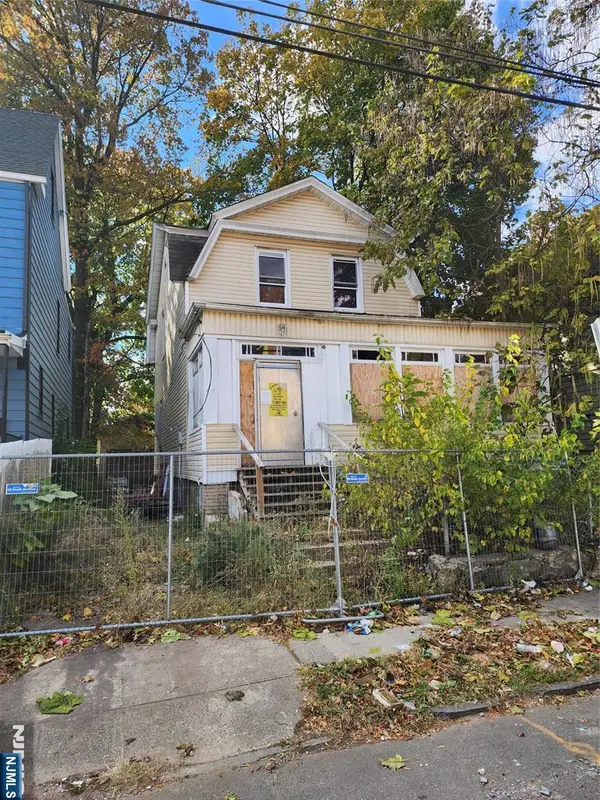 14-16 Voorhees Street, Newark, NJ 07108