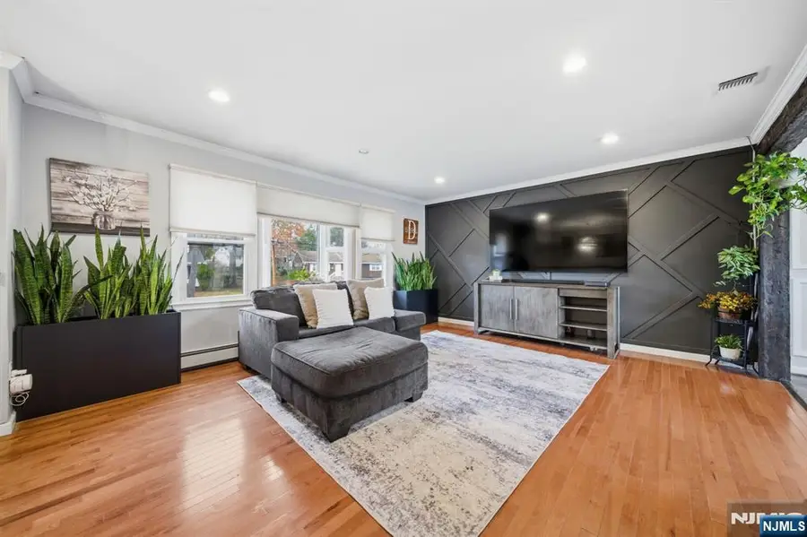 330 Congers Avenue, Northvale, NJ 07647 - Image #3