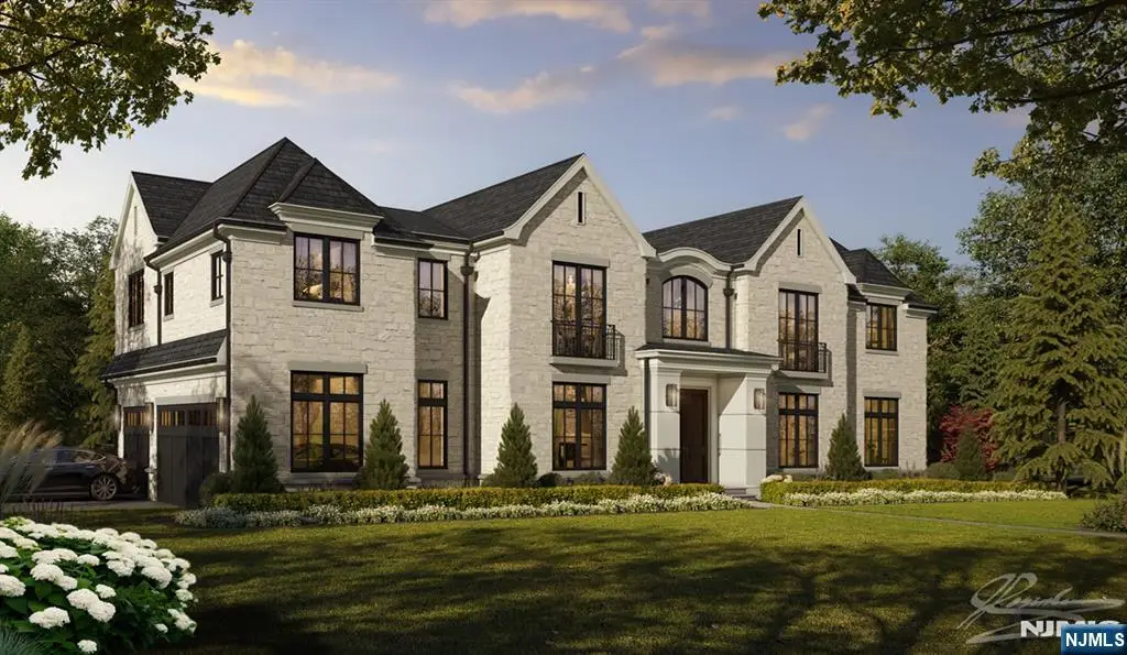 37 Roberts Road, Englewood Cliffs, NJ 07632 - Image #1