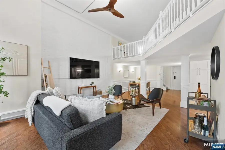 83 Montgomery Street 201, Jersey City, NJ 07302 - Image #2