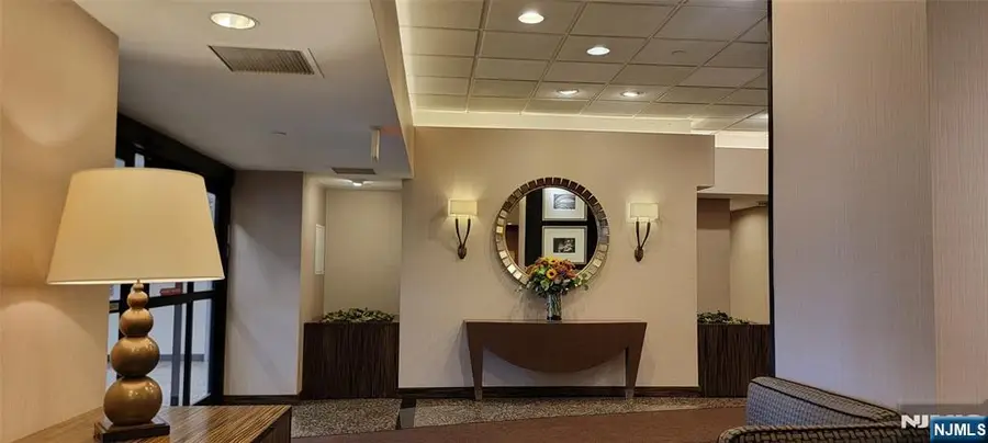 800 Palisade Avenue 1404, Fort Lee, NJ 07024 - Image #3