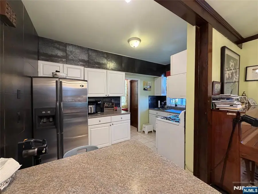 61 Homestead Avenue, Palisades Park, NJ 07650 - Image #3