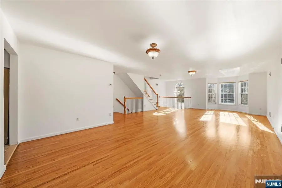 29 Prospect Street, Palisades Park, NJ 07650 - Image #3
