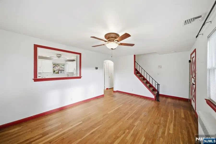 165 Hebberd Avenue, Paramus, NJ 07652 - Image #3