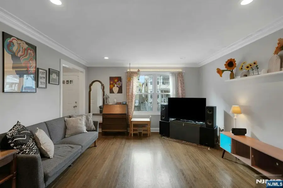 30 Lexington Avenue, Jersey City, NJ 07304 - Image #3