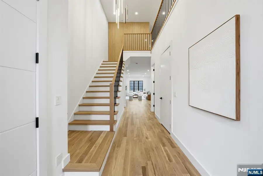 6 Cedar Court, Demarest, NJ 07627 - Image #3