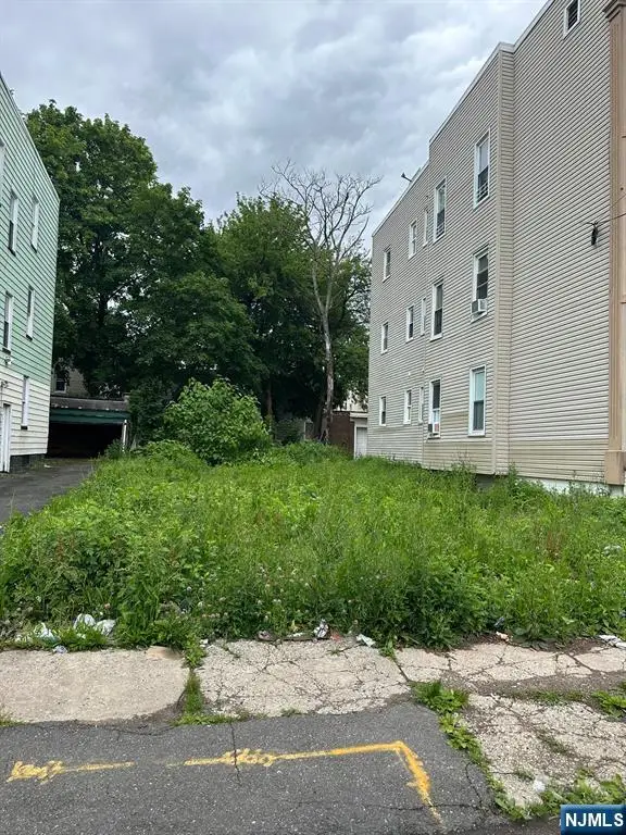 249 21st Street, Irvington, NJ 07111 - #1