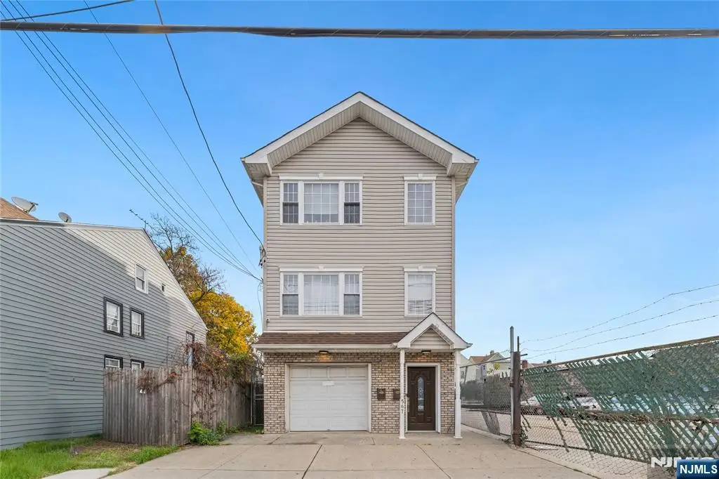 567 E 19th Street, Paterson, NJ 07514 - Image #1