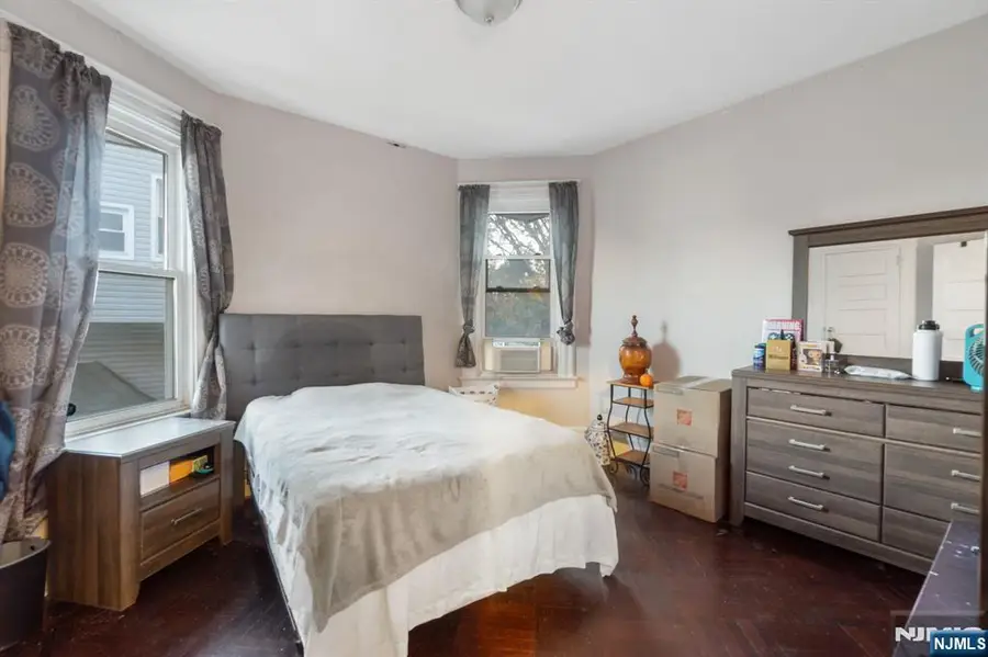 21-23 Leslie Street, Newark, NJ 07108 - Image #3