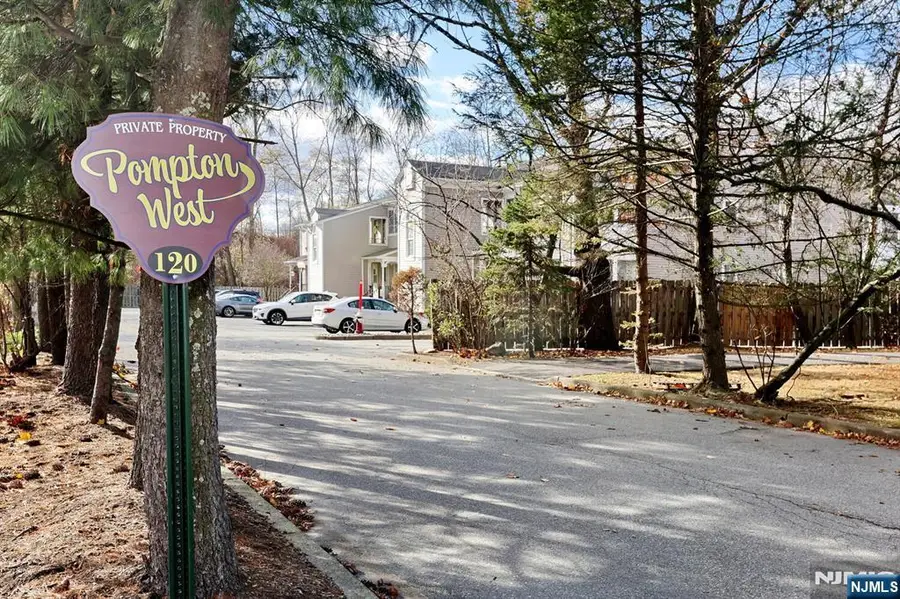 120 Willard Street 16, Pompton Lakes, NJ 07442 - Image #2