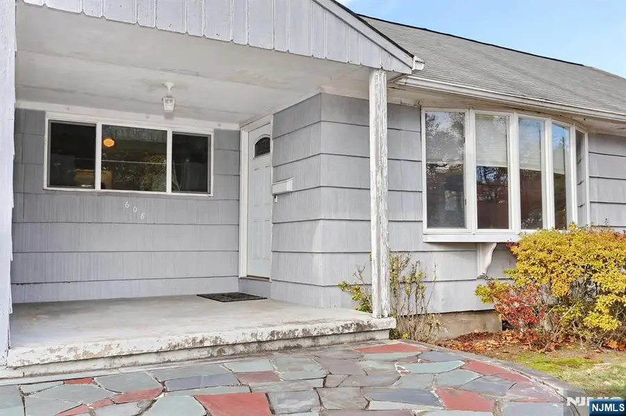 608 Fermery Drive, New Milford, NJ 07646 - Image #2