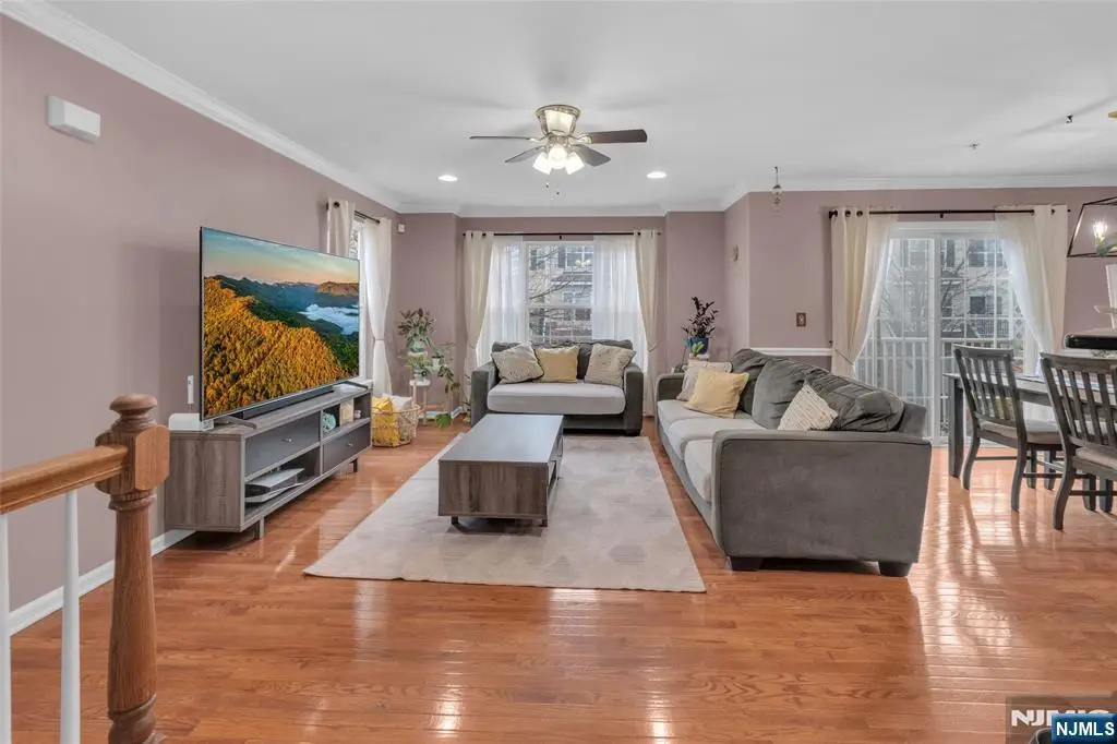 22 Marina Drive, Bayonne, NJ 07002 - #1