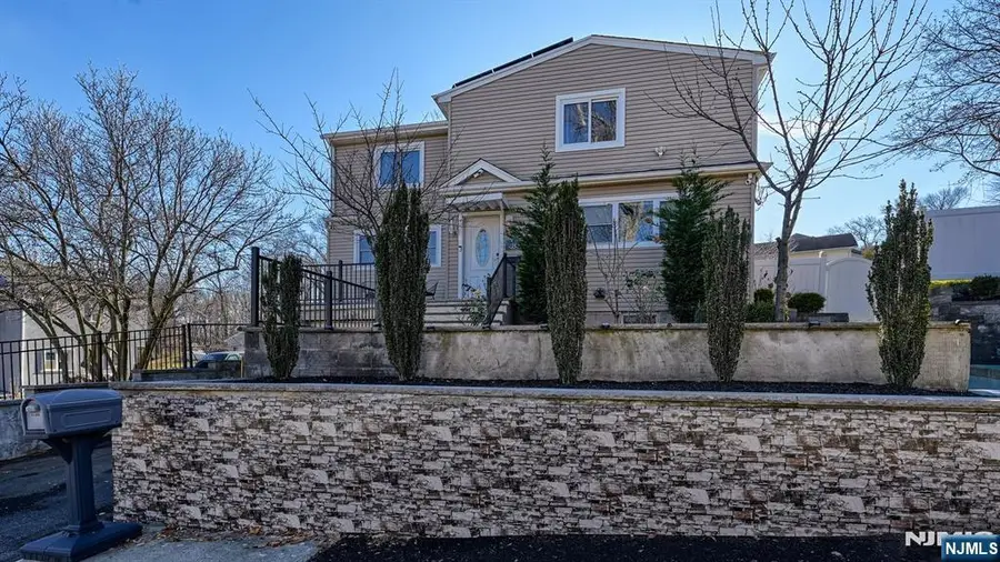 224 Pompton Road, Haledon, NJ 07508 - Image #2