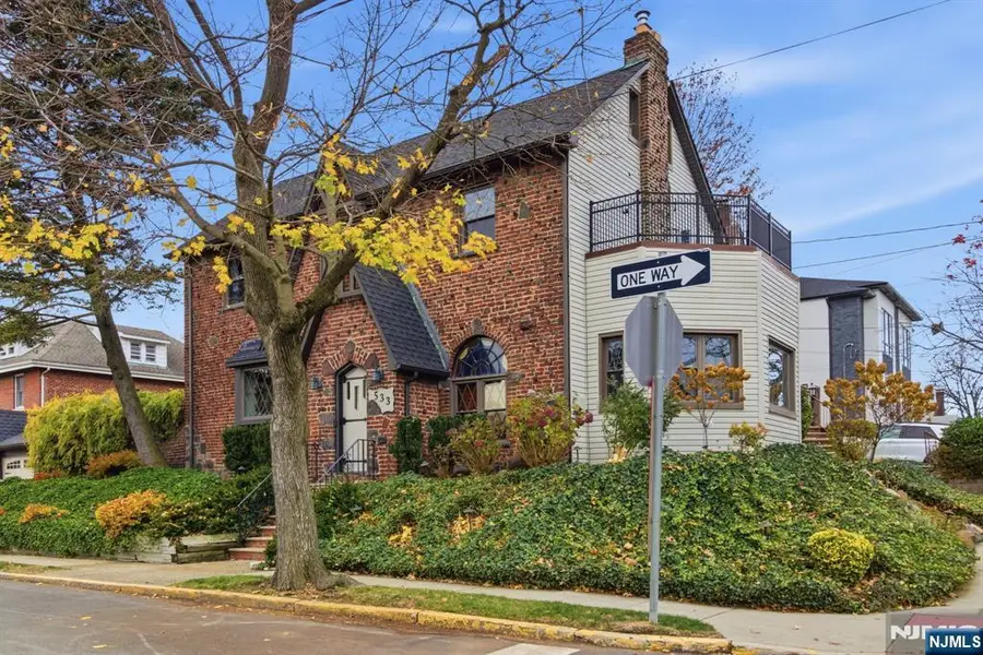 533 Highridge Avenue, Cliffside Park, NJ 07010 - Image #3