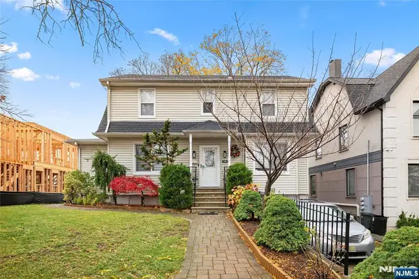 1004 Elm Avenue, Ridgefield, NJ 07657