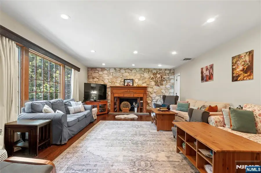 10 Allendale Road, Saddle River, NJ 07458 - Image #3