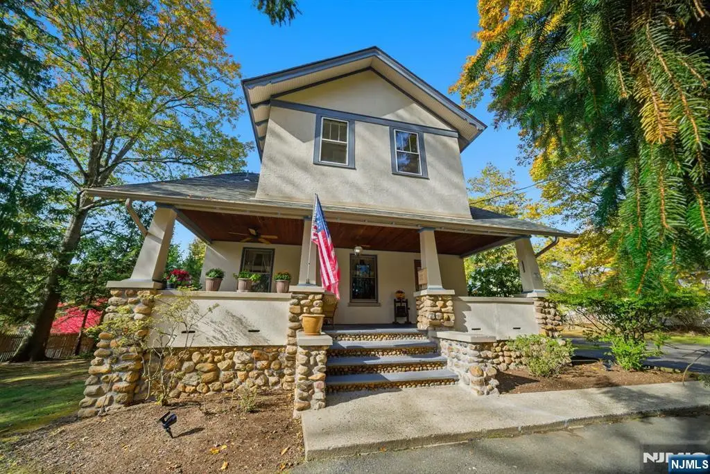 39 Highview Avenue, Park Ridge, NJ 07656 - Image #1