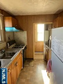 1 Woodland Avenue, Little Ferry, NJ 07643 - Image #3