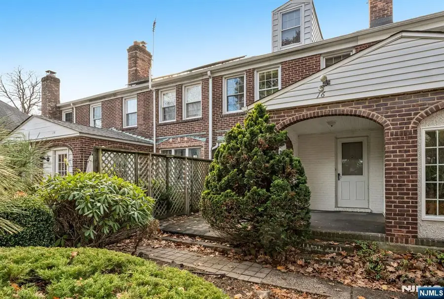 16 Randolph Terrace, Fair Lawn, NJ 07410 - Image #2