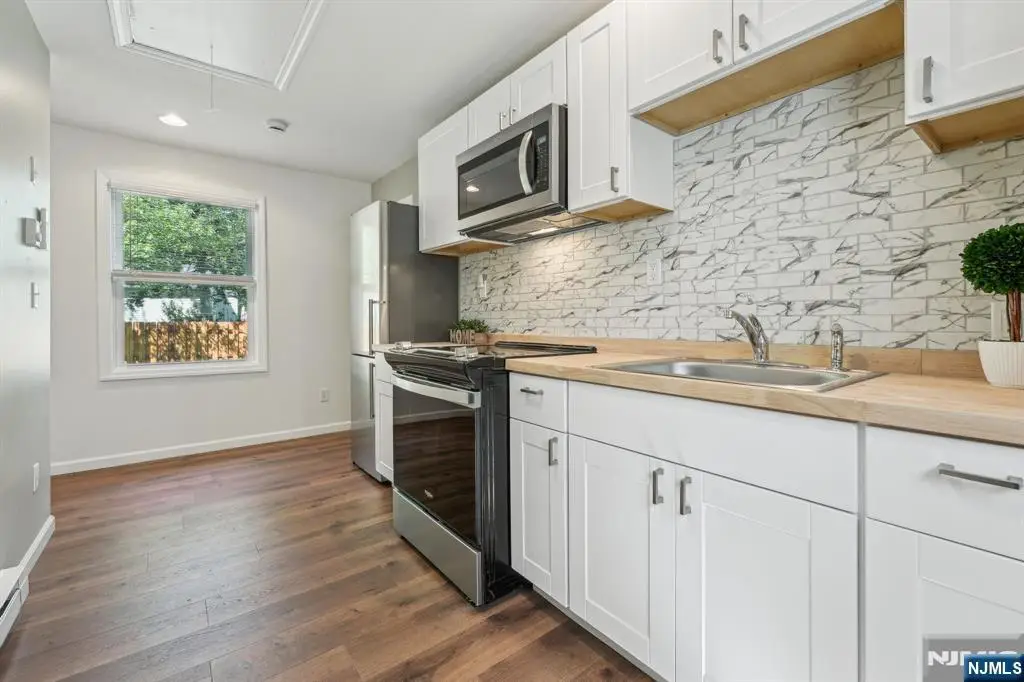 57 Riverlawn Drive, Wayne, NJ 07470 - Image #1