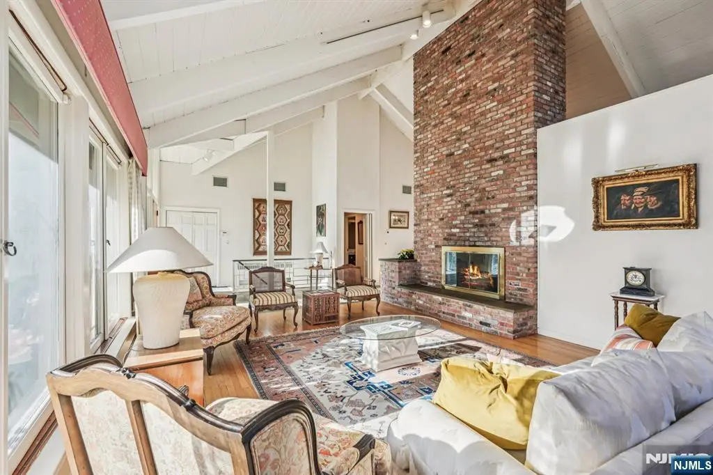 873 Olentangy Road, Franklin Lakes, NJ 07417 - Image #1