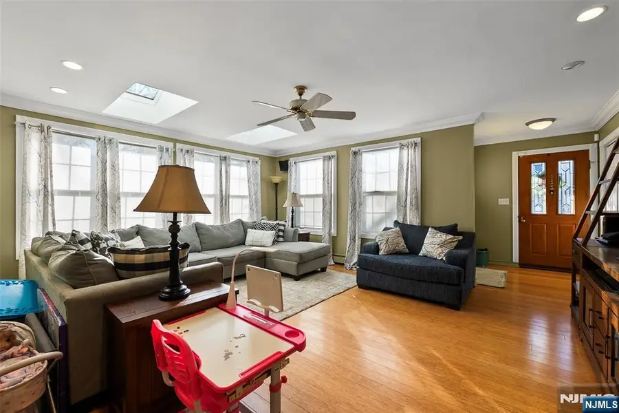 8-39 Lake Street, Fair Lawn, NJ 07410 - Image #2