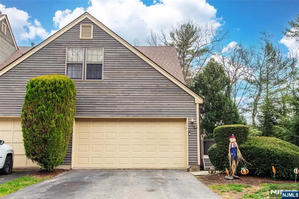 26 Concord H, West Milford, NJ 07480 - Image #1