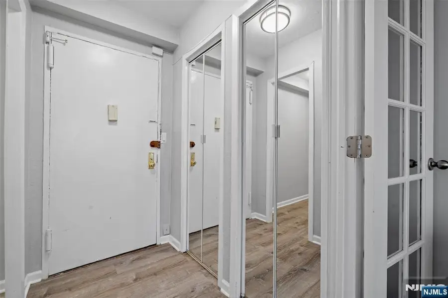 1225 John F Kennedy 9H, Bayonne, NJ 07002 - Image #2